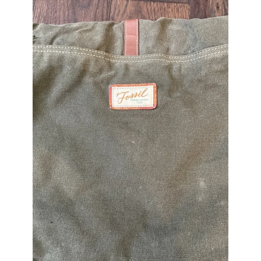 Fossil‎ Leather &Canvas Messenger Commuter Brown W/ Multiple Pockets Bag